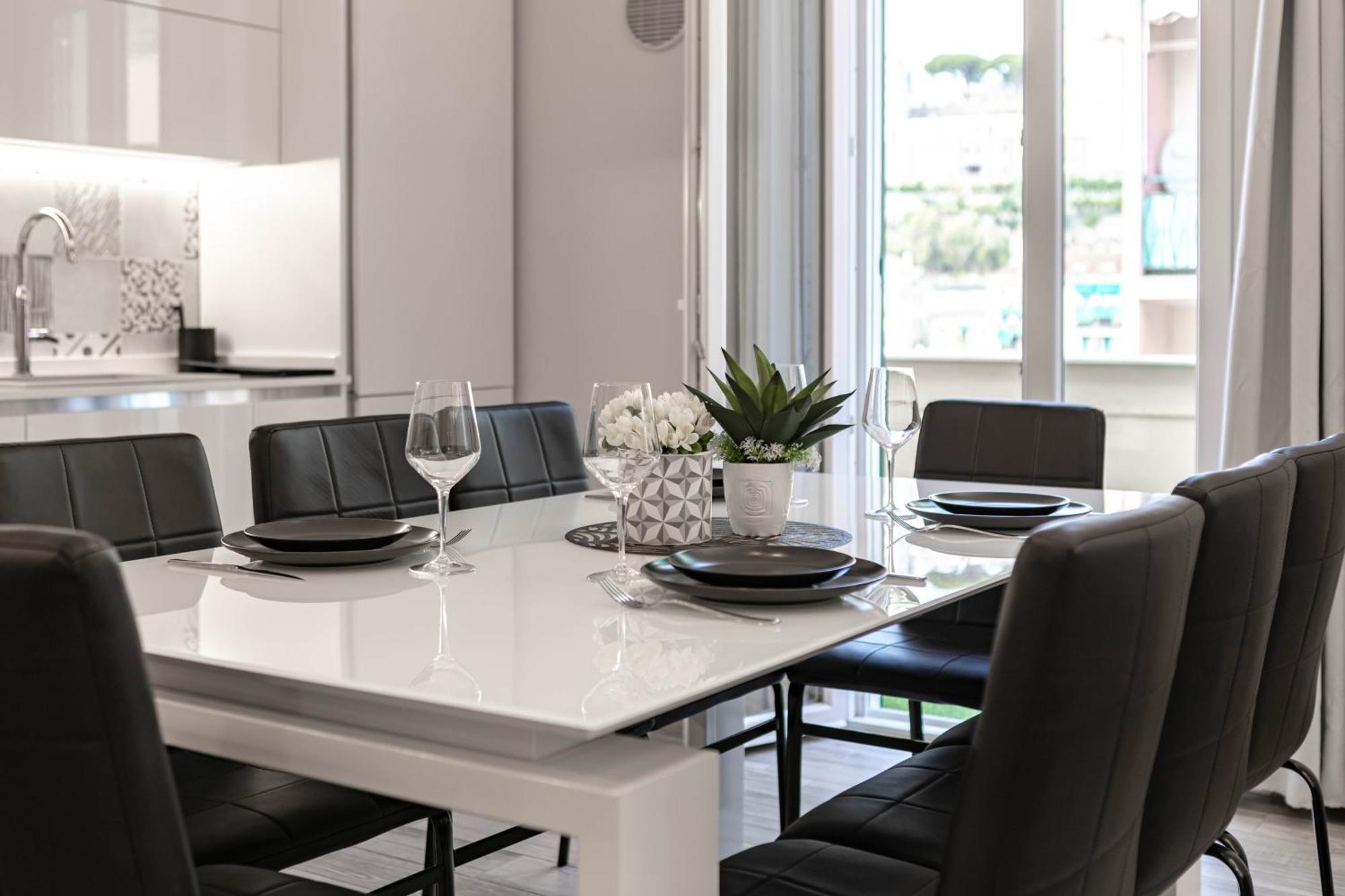 Апартаменты H11 Luxury Sanremo Centro - Elegante - Casino Экстерьер фото